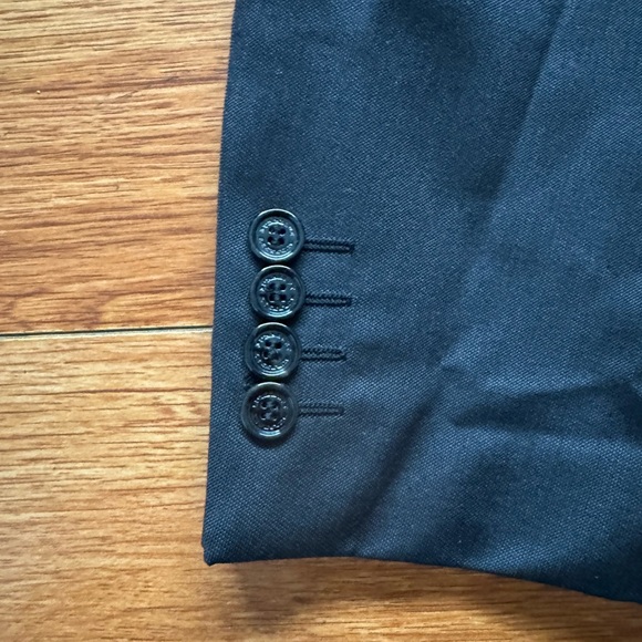 BURBERRY Single-Breasted Wool Blazer in Black - Picture 2 of 9